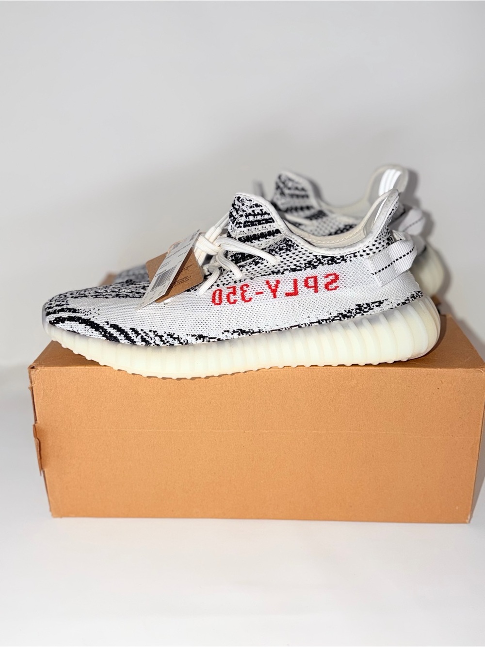 Yeezy boost 350 zebra new with tags